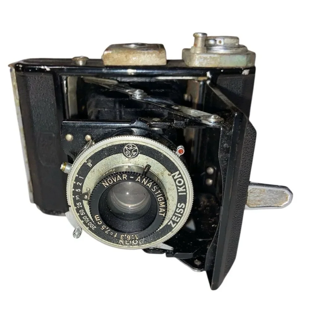 Zeiss Ikon Camera With Novar Anastigmat